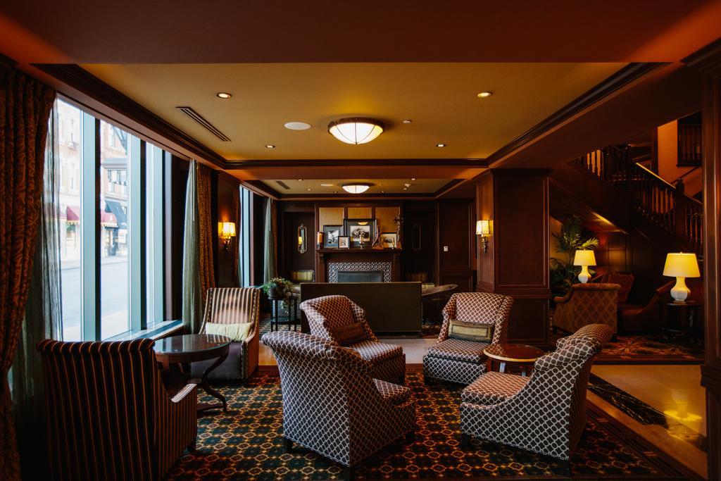 Hotel Julien Дюбюк Екстер'єр фото